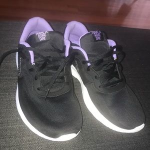 Nike Tanjun Print Sneakers